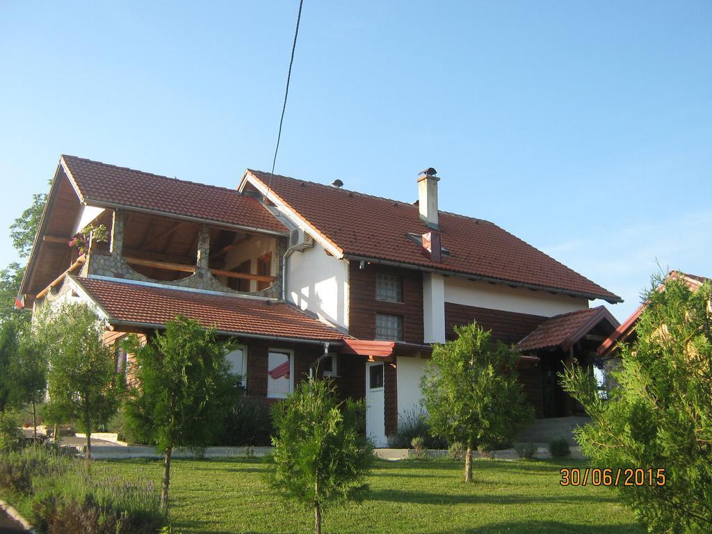 Lavanda Farm Apartmani Rakovica Zewnętrze zdjęcie