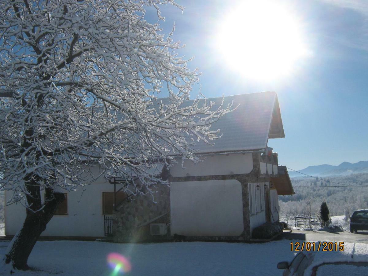 Lavanda Farm Apartmani Rakovica Zewnętrze zdjęcie